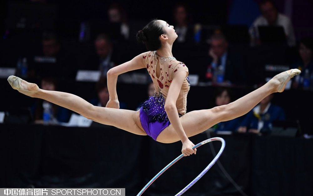 目前女篮最佳阵容应该是：中锋：李月汝，韩旭，张子宇（刘雨彤）。前锋：罗欣棫，张茹，张宇，杨舒予，邓雨婷（唐子婷）。后卫：杨力维，陈玉捷，张曼曼曼，王丽丽（田媛媛）。